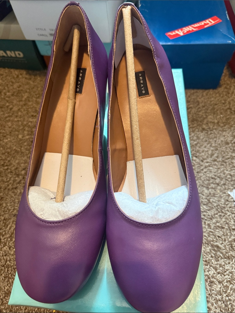 Array purple leather kitten heels leather size 10W Women's